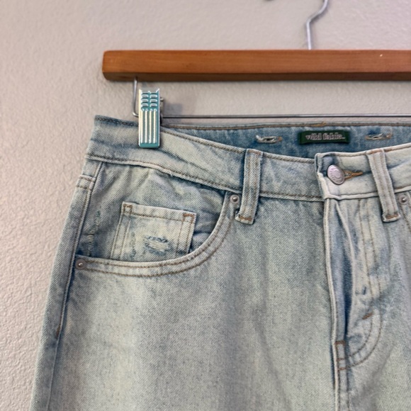 NWOT Wild Fable Light Wash Denim Jeans Size 2 - Picture 7 of 16